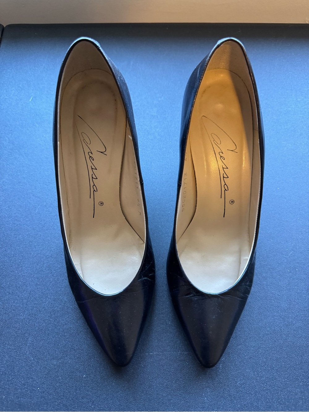 Caressa Classic Black Pointed Toe Heels